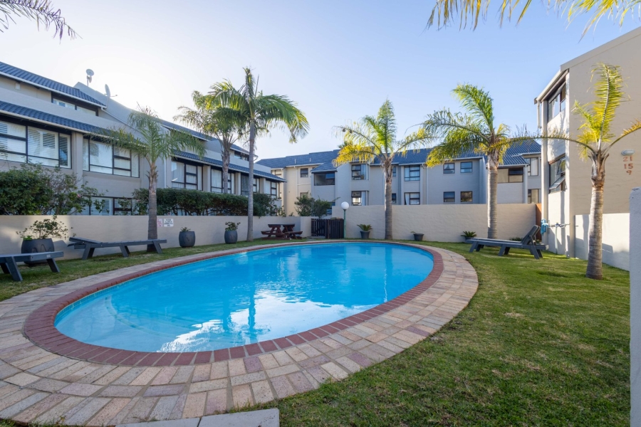 4 Bedroom Property for Sale in Bowtie Western Cape